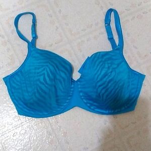 Teal green Playtex bra 38DDgood looking